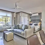 Cascades Sunny Studio With Views